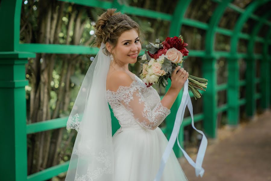 婚禮攝影師Galina Mescheryakova（photowedding）。2018 6月21日的照片