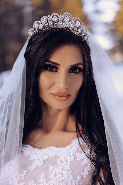 Fotógrafo de bodas Liza Nikolaeva (lizanikolaeva142). Foto del 5 de marzo 2019