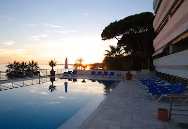 Apartment with terrace and pool 10