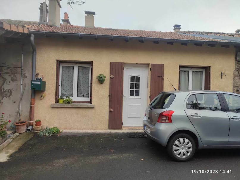 Vente maison 10 pièces 155 m² à Pradelles (43420), 139 900 €