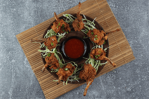 Crunchy Classic Chicken Lollipop with Dips