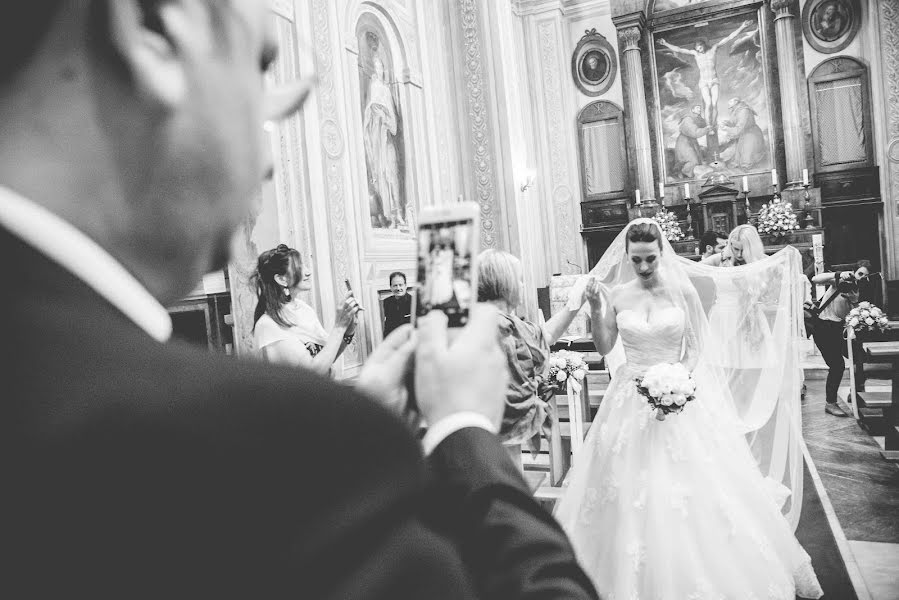 Fotografo di matrimoni Manolo Greco (weddingphoto24). Foto del 11 agosto 2017