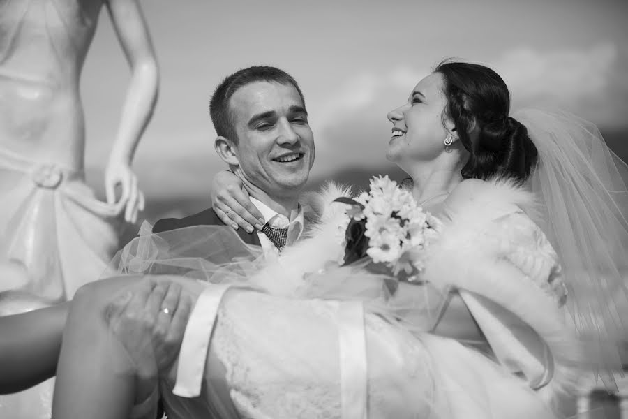 Wedding photographer Anna Spesivceva (annsun). Photo of 9 February 2018