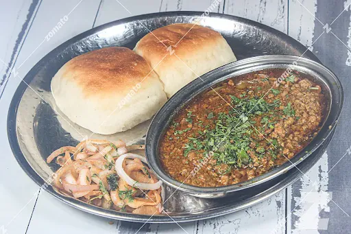 Kheema Pav