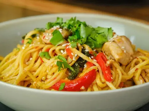 Chicken Chilly Garlic Noodles