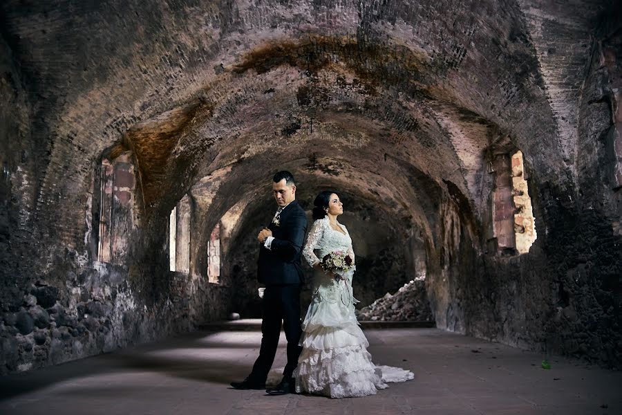 Fotografo di matrimoni Marcos Fierro (marcosfierro). Foto del 26 marzo 2019