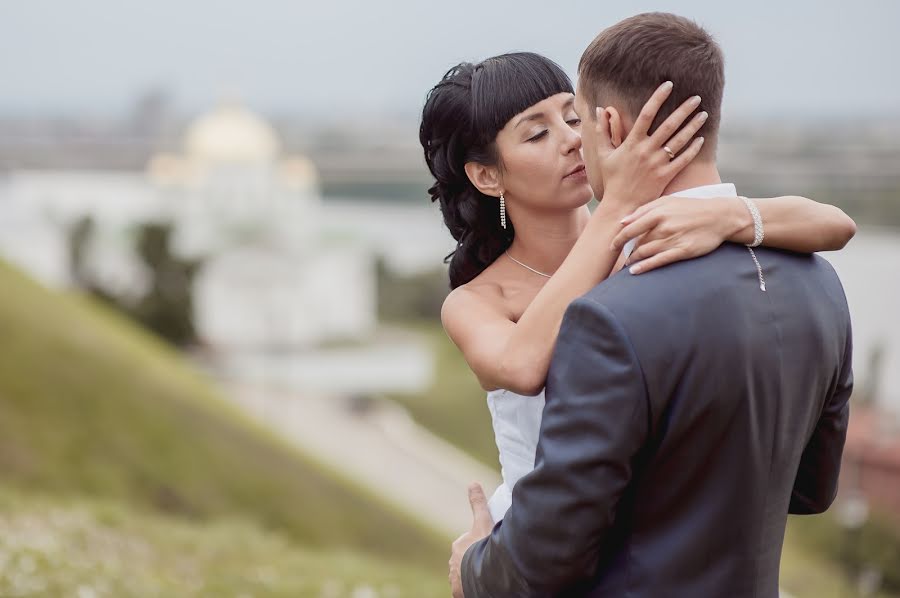 Fotógrafo de casamento Mikhail Kharchev (mikhailkharchev). Foto de 14 de janeiro 2014