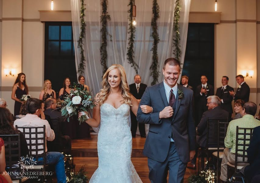 ช่างภาพงานแต่งงาน Johnna Nedreberg (johnnanedreberg) ภาพเมื่อ 8 กันยายน 2019