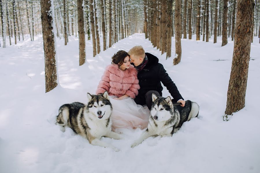 Fotografo di matrimoni Marina Titova (marinat). Foto del 11 febbraio 2019