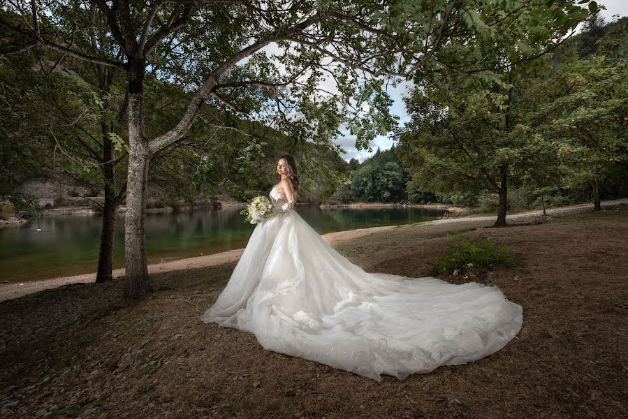 Fotografo di matrimoni Gianluca Calvarese (calvarese). Foto del 27 gennaio 2021