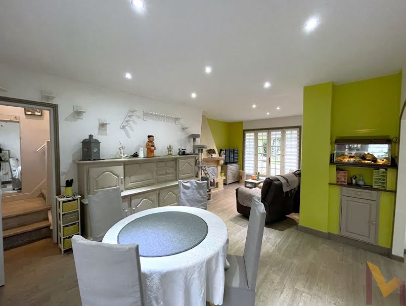 Vente maison 6 pièces 130 m² à Neuilly-sur-Marne (93330), 430 000 €