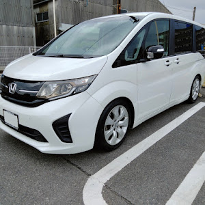 ステップワゴン RP1