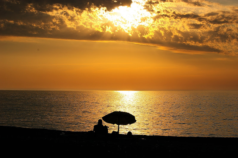 il sogno di tutti solo al tramonto sulla spiaggia di jovi55