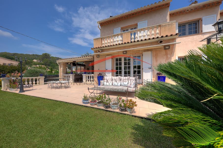 Vente villa 6 pièces 170 m² à La Colle-sur-Loup (06480), 750 000 €