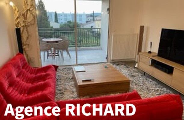 Location  appartement 3 pièces 66 m² à Six-Fours-les-Plages (83140), 1 216 €