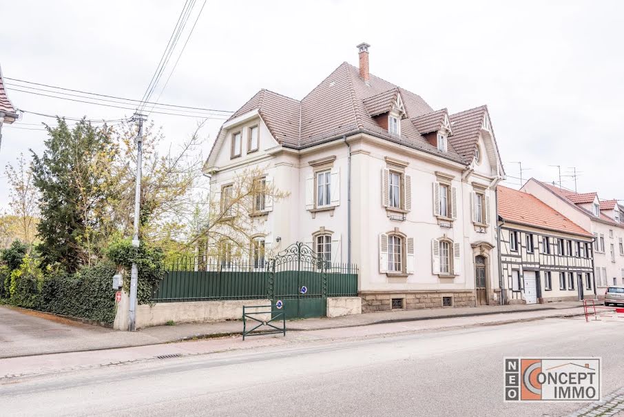 Vente maison 7 pièces 238 m² à Bischwiller (67240), 412 000 €