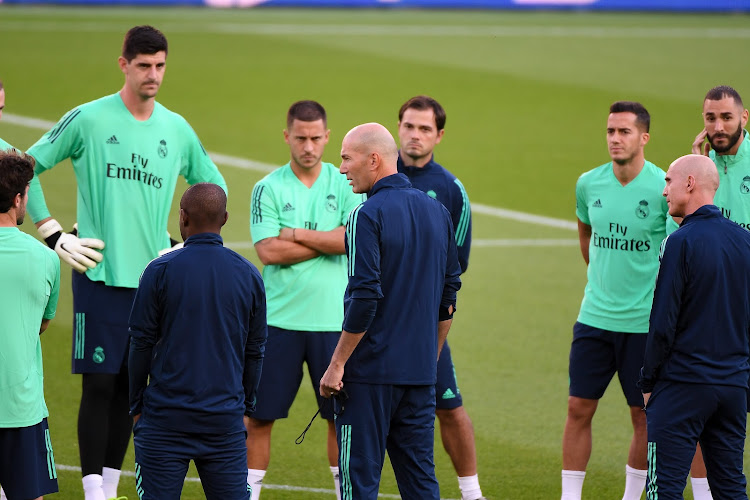 Hoe lang blijft hij nog trainer: Real Madrid-coach Zinedine Zidane bleef na afloop van bekerwedstrijd bijzonder rustig tegen zijn team