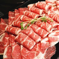 肉多多火鍋