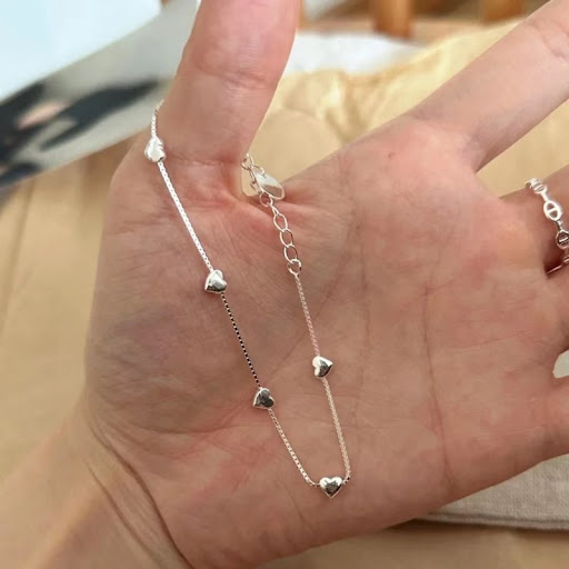 Title 6, Simple and Versatile New High-Grade Heart Brace...