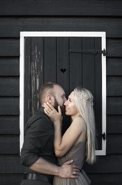 Fotografo di matrimoni Vitaliy Melikhov (vitaliimelikhov). Foto del 4 agosto 2019