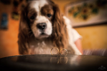 Fotografo di matrimoni Carmelo Ucchino (carmeloucchino). Foto del 30 aprile 2022