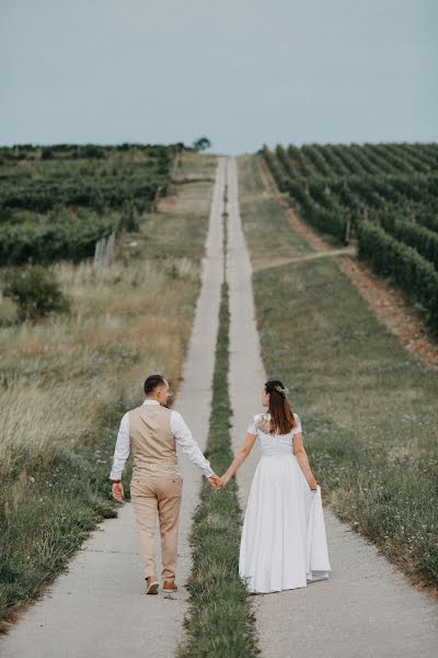 Wedding photographer Lóránt Kiss (lorantkiss). Photo of 18 February 2020