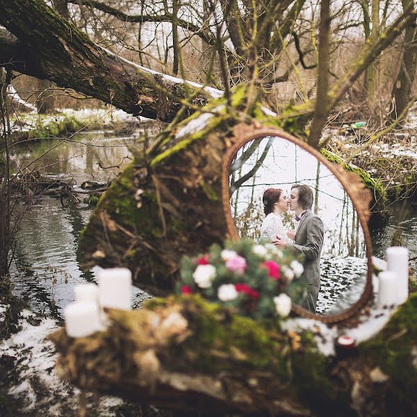 Fotógrafo de casamento Darya Andrievskaya (daryaa). Foto de 14 de janeiro 2015