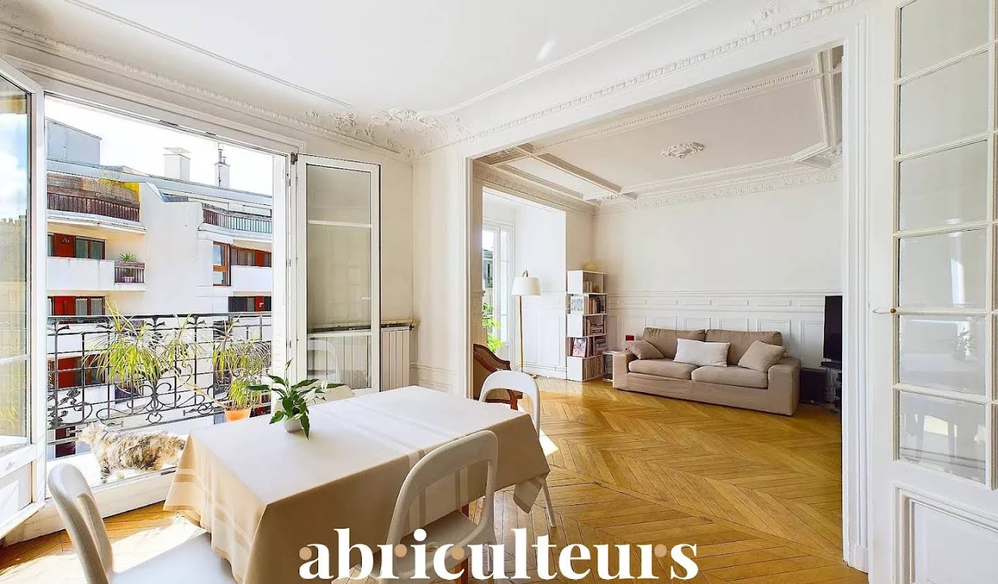 Apartment Paris 20th