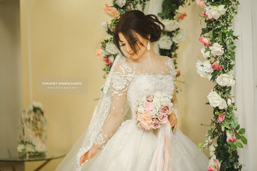 Wedding photographer Rakhmet Yanbolganov (photorakhmet). Photo of 1 July 2018