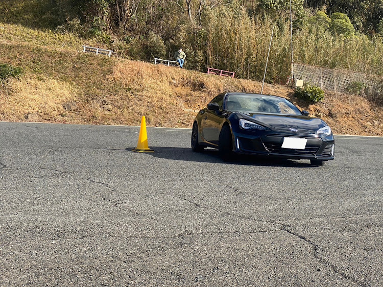 BRZの愛車のお尻はこんな感じ・今年もあとわずか・さようなら・メリークリスマス✨🎄✨・走行会に関するカスタム事例の投稿画像5枚目