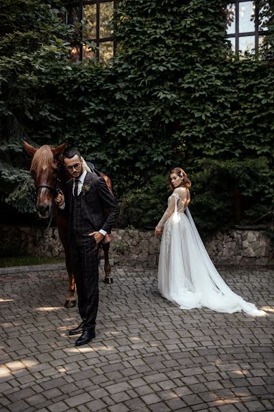 Fotógrafo de casamento Viktoriya Trifonova (vtrifonova). Foto de 14 de outubro 2021