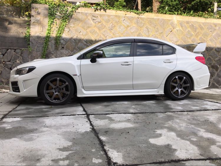 WRX STIのなおさんが投稿したカスタム事例の投稿画像1枚目