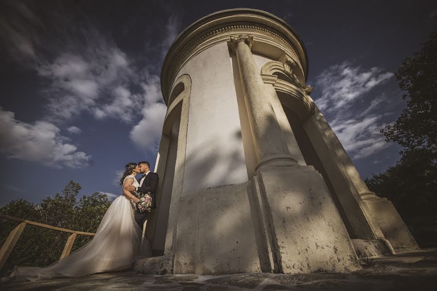 Fotografo di matrimoni Ákos Erdélyi (erdelyi). Foto del 3 agosto 2020