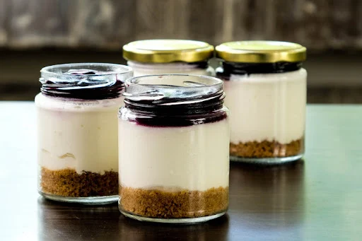 Blueberry Cheesecake Jar Eggless