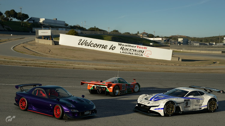 イッチーさんが投稿したグランツーリスモSPORT・「FD を守ろう！」運動・レーシングカーへの憧れ・リバリーエディターに関するカスタム事例の投稿画像12枚目