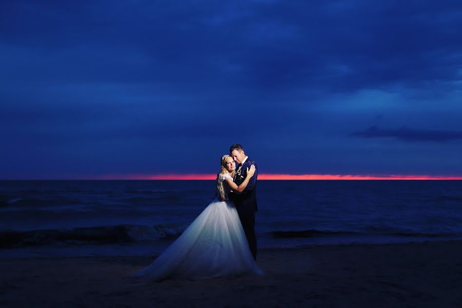 Fotógrafo de bodas Marat Grishin (maratgrishin). Foto del 4 de junio 2019