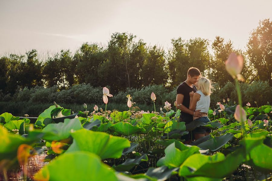 Wedding photographer Anastasiya Guseva (nastaguseva). Photo of 17 June 2017