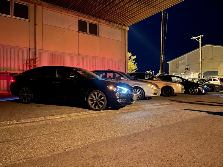 アバロンのTOYOTA アバロン・米国トヨタ・左ハンドル、サンルーフつき・ナイトミーツ・#USDMに関するカスタム事例の投稿画像2枚目