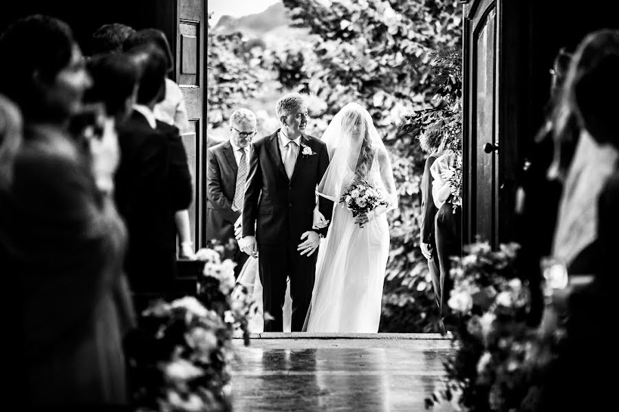 Wedding photographer Roberto De Riccardis (robertodericcar). Photo of 28 January 2020