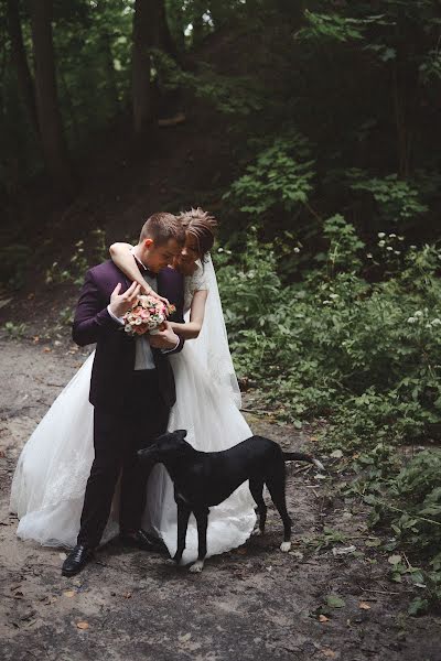 Wedding photographer Angelina Kameneva (kamenevy-art). Photo of 4 October 2018