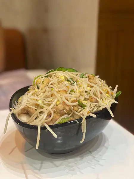 Shanghai Chicken Noodles