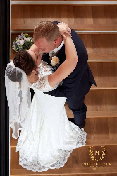 Fotógrafo de casamento Mette Lyck (mettelyck). Foto de 30 de março 2019