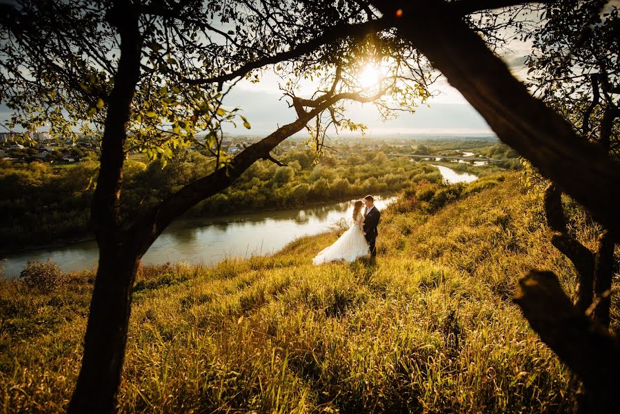 Fotógrafo de casamento Arsen Kizim (arsenif). Foto de 16 de janeiro 2018