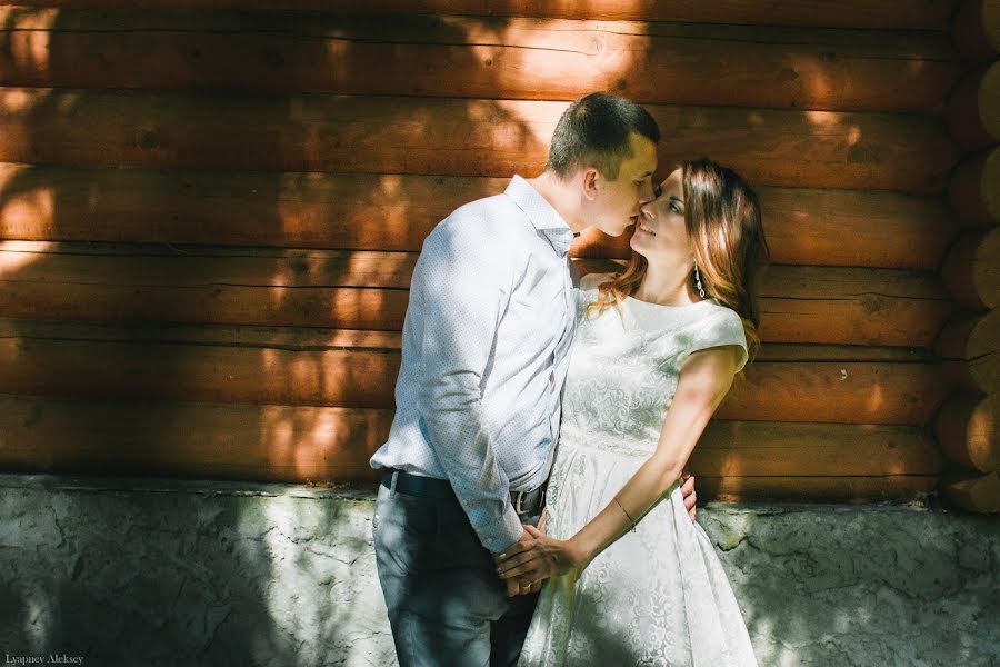 Bryllupsfotograf Aleksey Lyapnev (lyapnev). Bilde av 26 september 2016