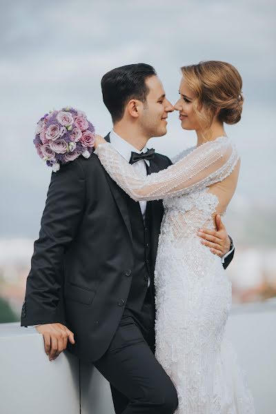 Fotógrafo de casamento Omar Tursić (omartursic). Foto de 14 de setembro 2020