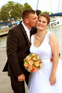 Wedding photographer Zsuzsa Szalay (szalay). Photo of 11 August 2019