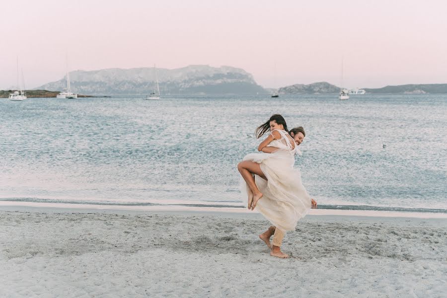 Fotógrafo de casamento Irina Eller (irinaeller). Foto de 11 de setembro 2020