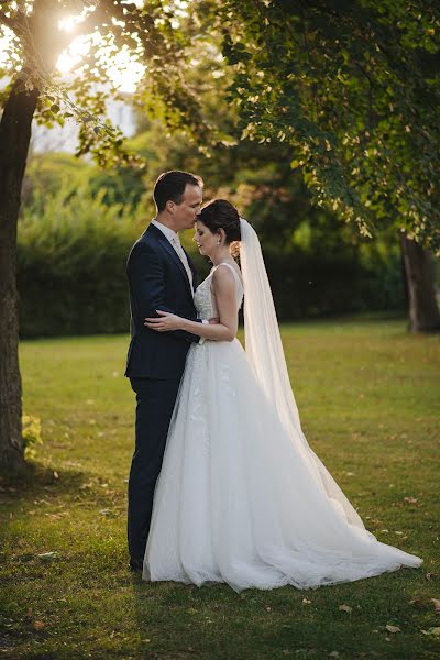 Hochzeitsfotograf Gergely Várnai (happymomets). Foto vom 18. April 2021