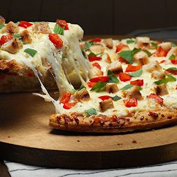 Chicken Deluxe Pizza (Large)