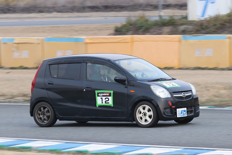 ミラのサーキットと愛車・軽耐久レース・HSR九州に関するカスタム事例の投稿画像2枚目